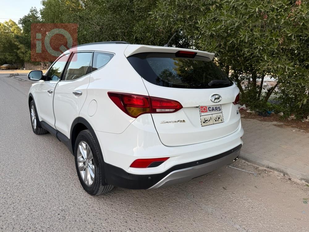 هيونداي سانتافي